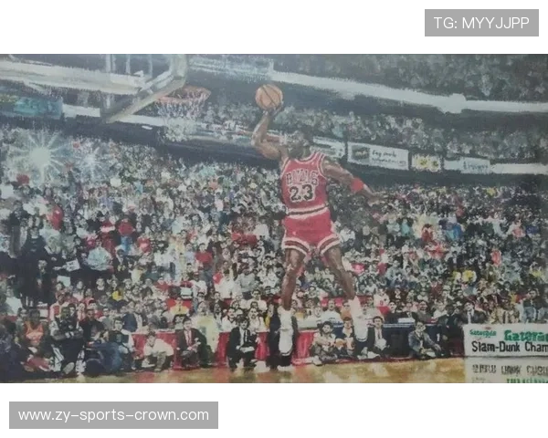 卡里姆·阿布杜尔-贾巴尔多样进攻动作对比乔丹显现内线统治力差异