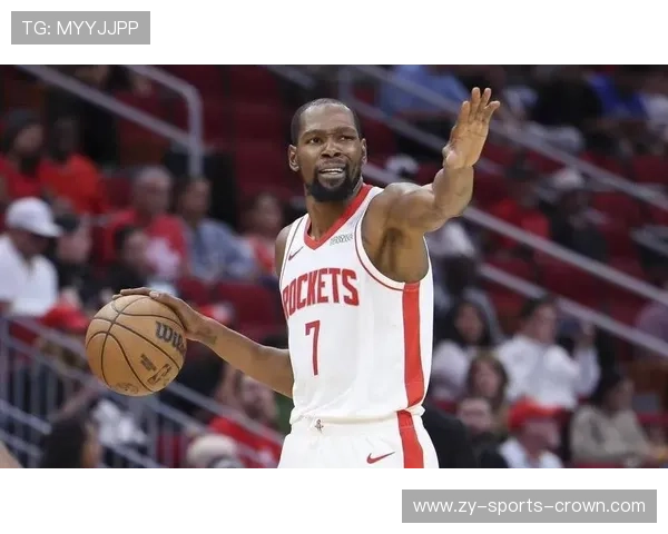 杜兰特无球牵制力改变对手防守布局